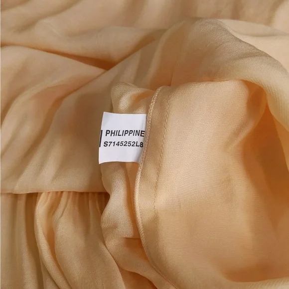 3x 👯‍♀️Host Pick⚡️Diane von Furstenberg Philippine Ruffle Top - Picture 10 of 11